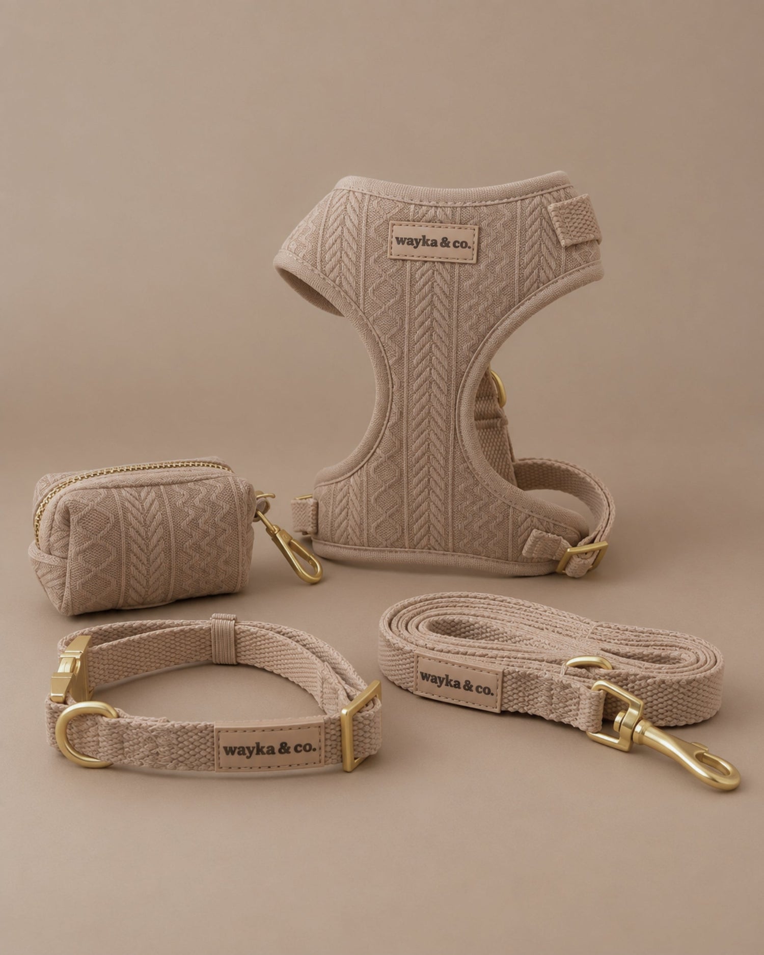 Cocoa Knit Complete Set - harness, leash, collar and poop bag holder